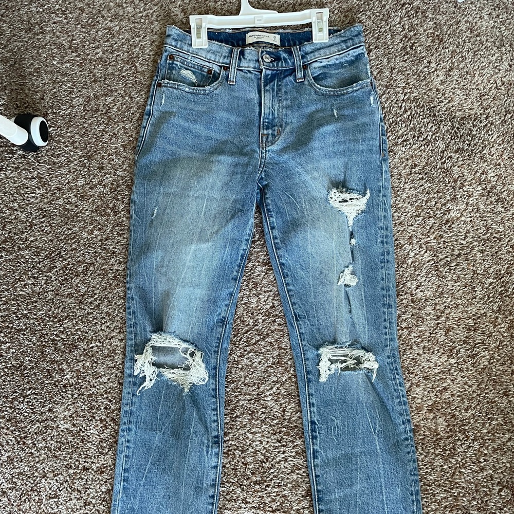 Abercrombie boyfriend midrise